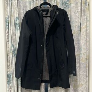 Arcteryx Codetta gore-Tex rain coat